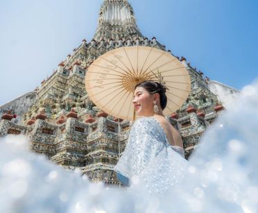 Grand Palace, Wat Pho & Wat Arun with Traditional Thai Dress (Half Day)